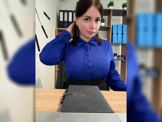 Model: Brenda_KiSKA