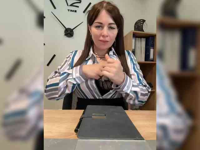 ANNA_Fox webcam