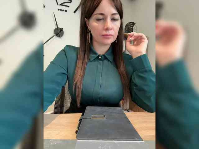 ANNA_Fox webcam