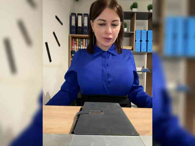 Brenda_KiSKA webcam