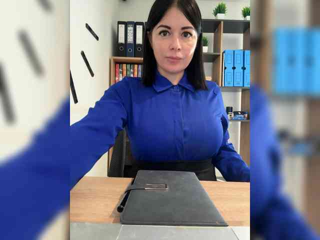 Brenda_KiSKA webcam