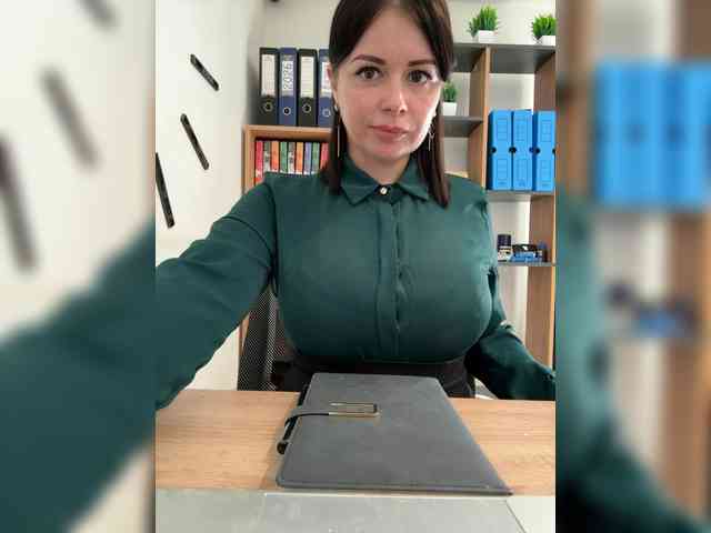 Модель: Brenda_KiSKA