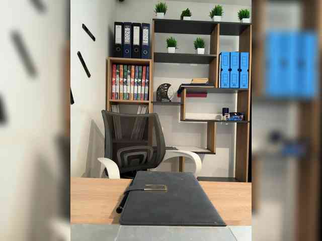 Brenda_KiSKA webcam