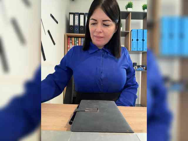 Brenda_KiSKA webcam