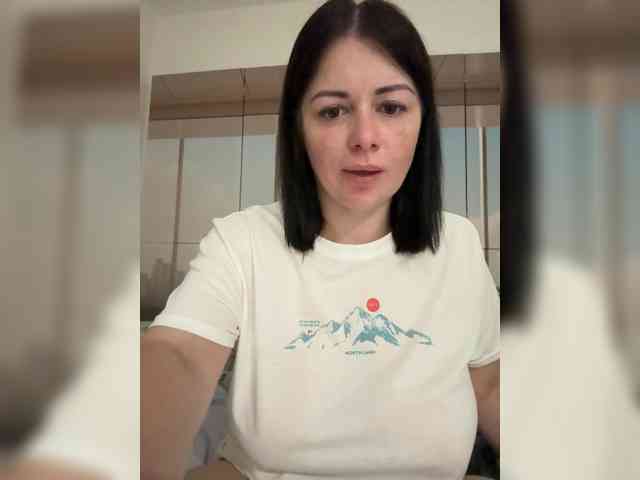 Brenda_KiSKA webcam