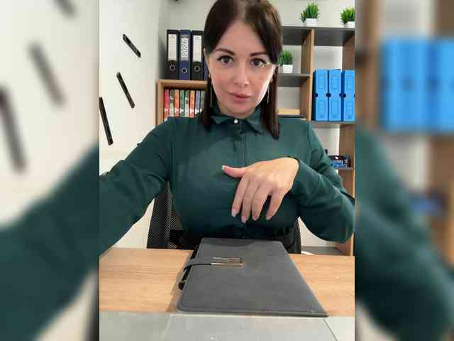 Модель: Brenda_KiSKA