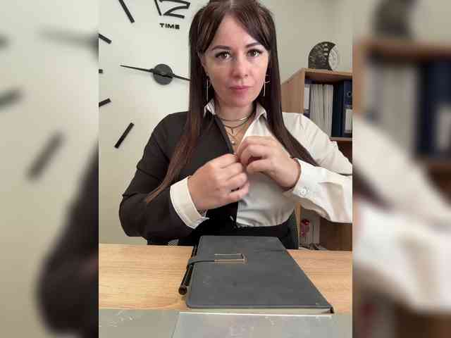 ANNA_Fox webcam