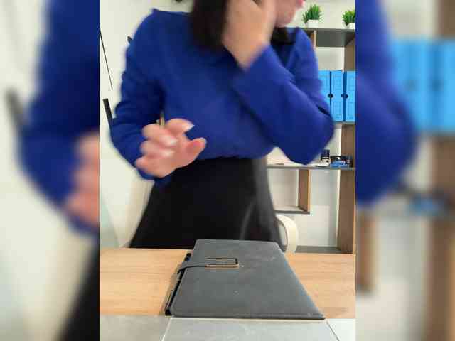 Brenda_KiSKA webcam