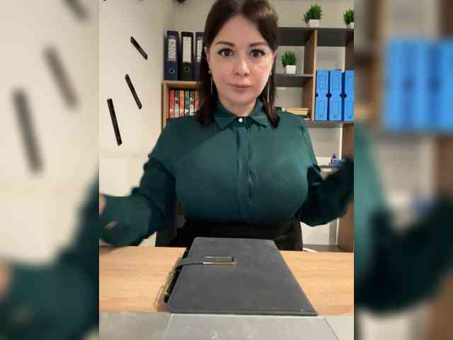 Brenda_KiSKA webcam