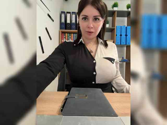 ANN_LOVE webcam