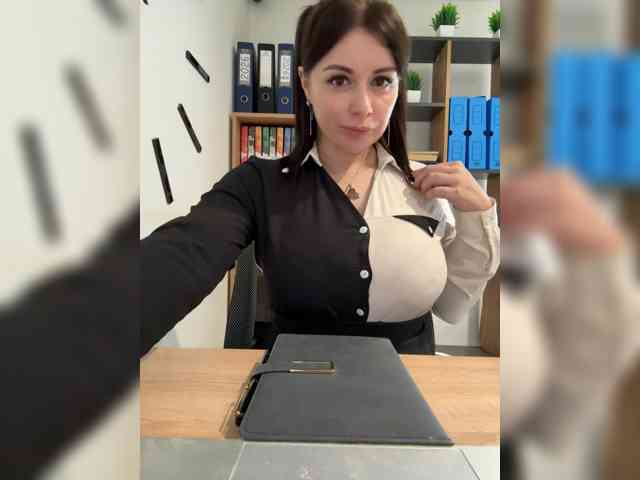 ANN_LOVE webcam