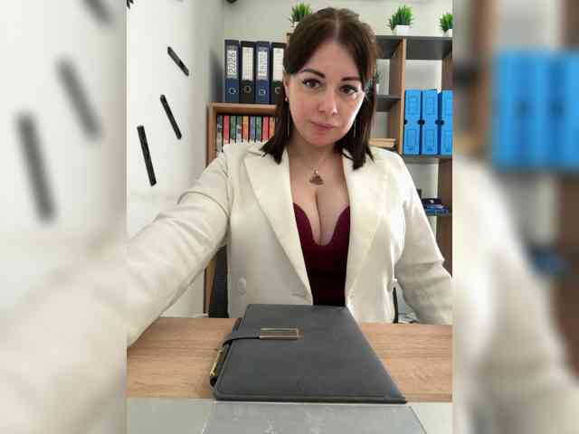 Модель: _BRENDA_KISKA_