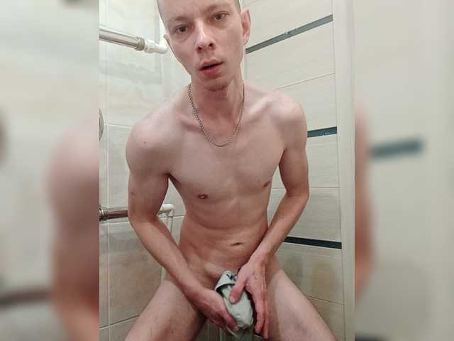 AleksNifoman — live male cam
