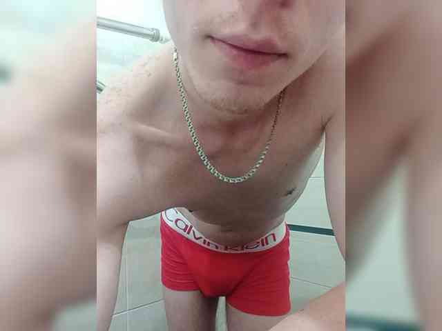 Aleksnifoman's cam show statistics and live stream