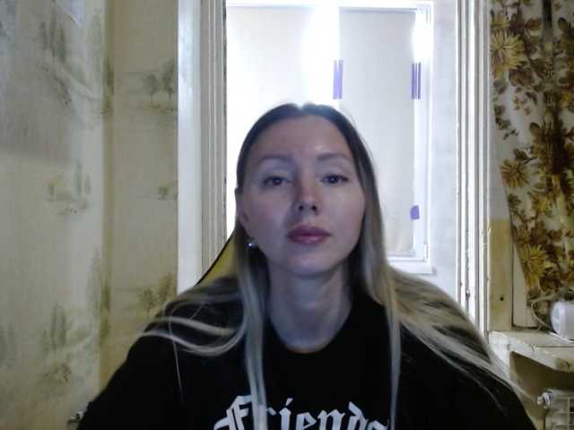 AliceSmiles