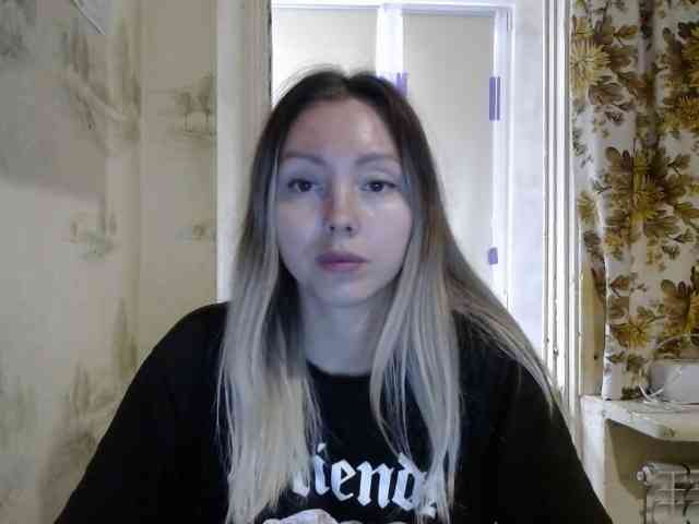 AliceSmiles