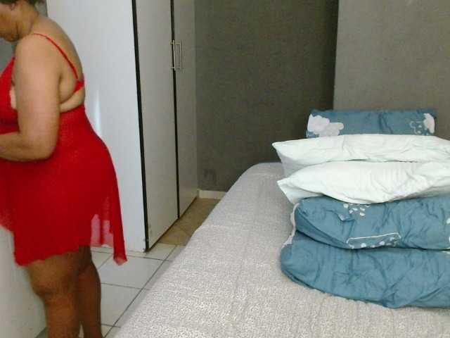 Sweetlilya live cam preview