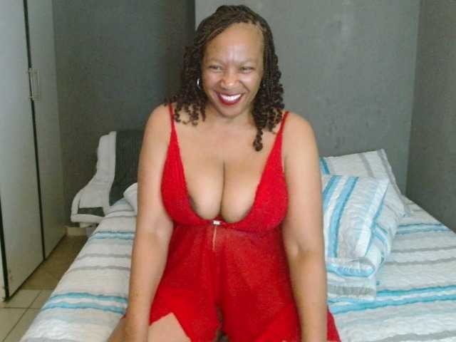 Sweetlilya live cam on BongaCams