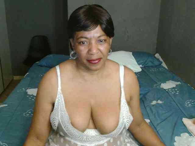 Sweetlilya webcam