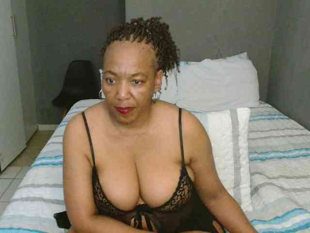 Sweetlilya webcam