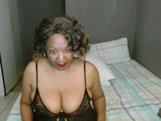 Sweetlilya webcam