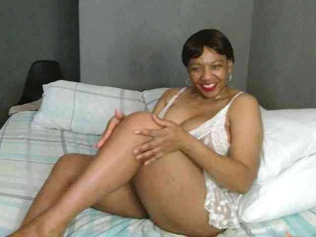 Sweetlilya webcam