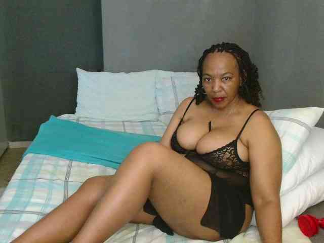 Sweetlilya Live Webcam on BongaCams