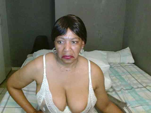 Sweetlilya webcam