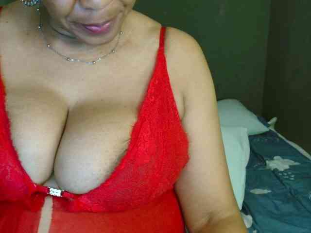 Sweetlilya webcam