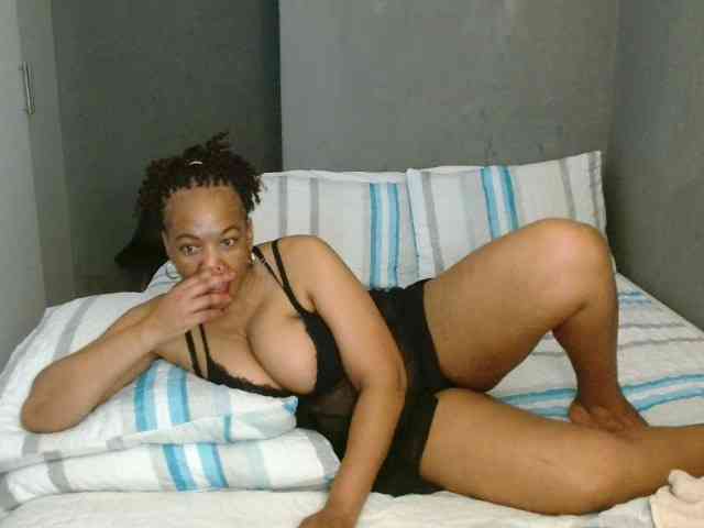 Sweetlilya webcam