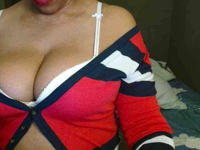 Sweetlilya webcam