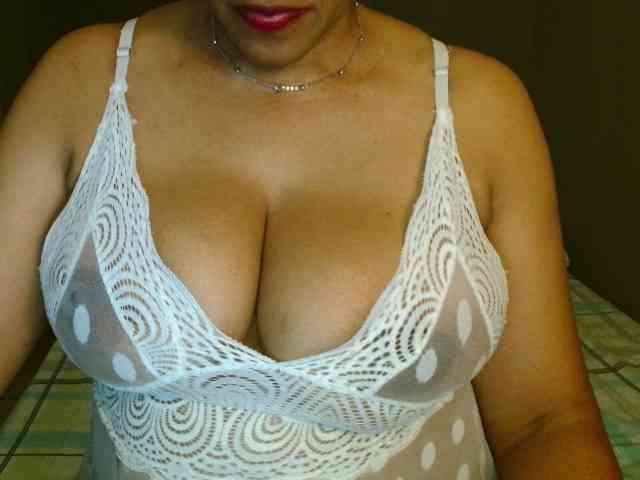 Sweetlilya webcam