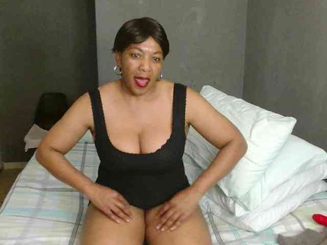 Sweetlilya webcam