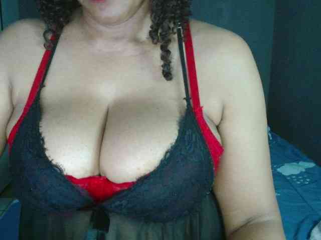 Sweetlilya webcam