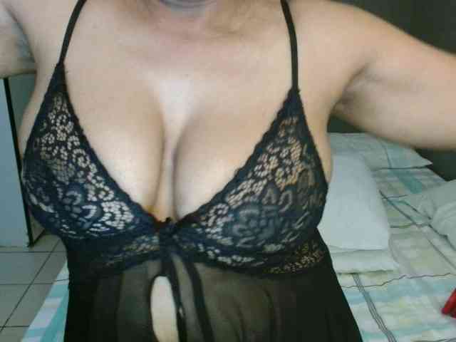 Sweetlilya's webcam live show