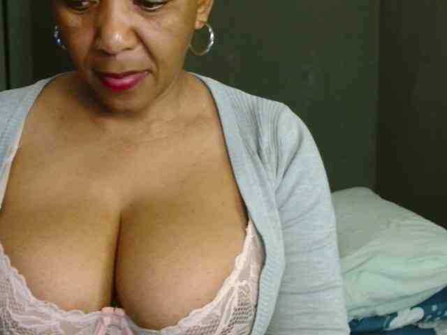 Sweetlilya webcam