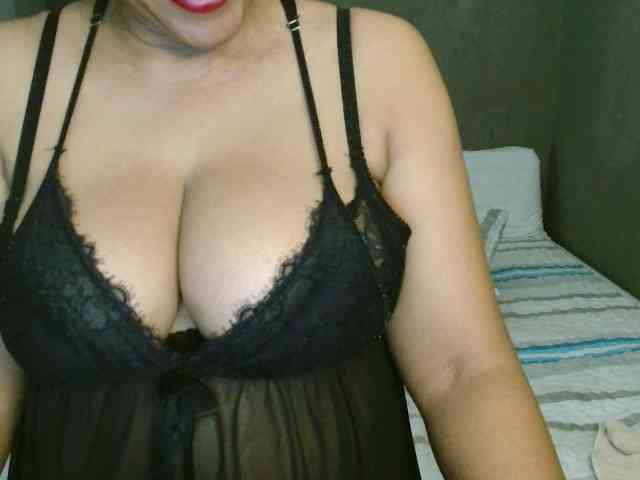 Sweetlilya webcam