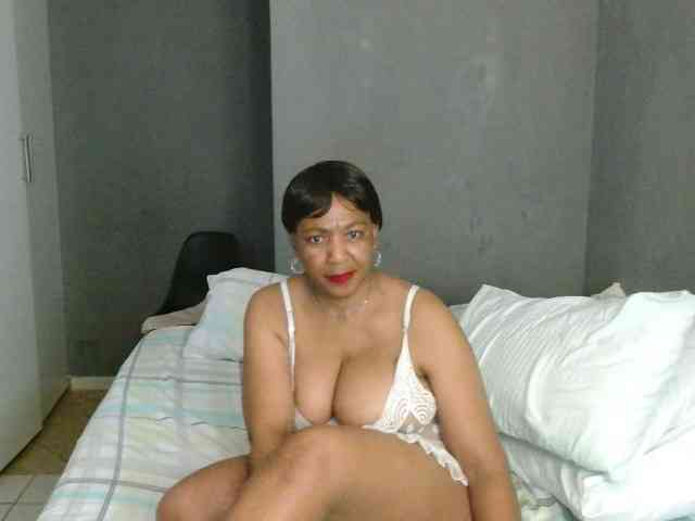 Sweetlilya webcam