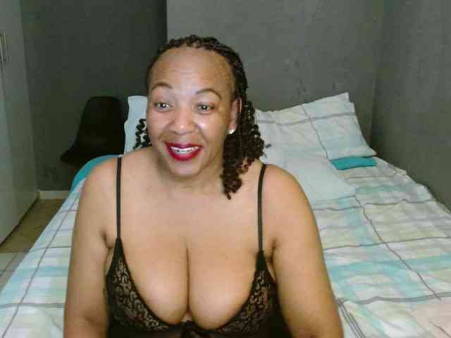 Sweetlilya webcam