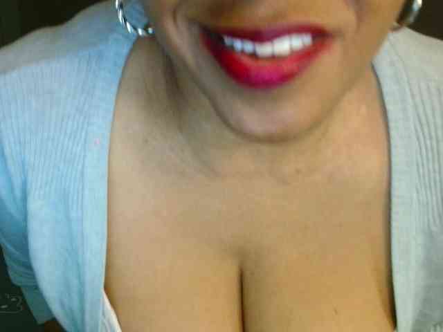 Sweetlilya webcam