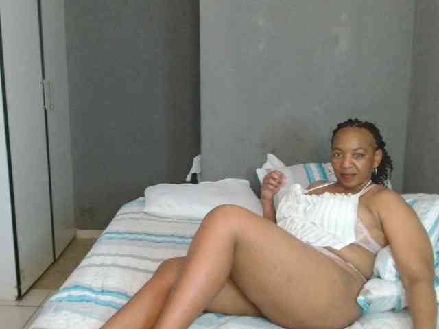 Sweetlilya webcam