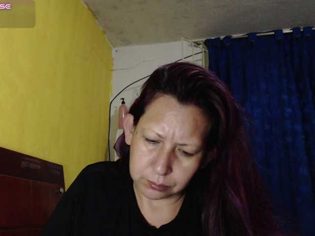 evatoms live cam on BongaCams