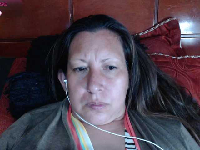 evatoms live cam on BongaCams