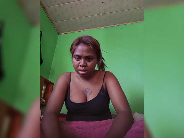 Rusaiana1 live cam on BongaCams
