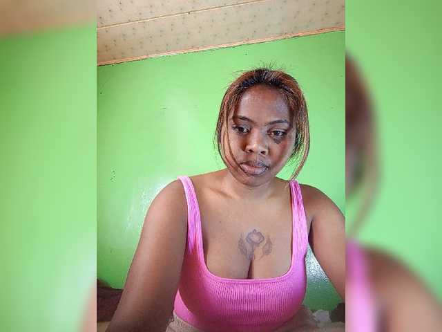 Rusaiana1 live cam on BongaCams