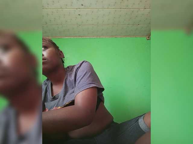Rusaiana1 live cam on BongaCams
