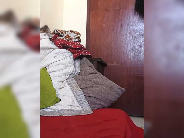 Mrsanaconda live cam on BongaCams