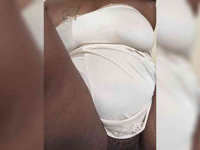 Mrsanaconda webcam