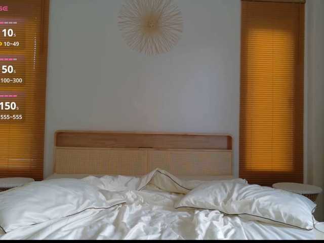 Montenegro8 live cam on BongaCams