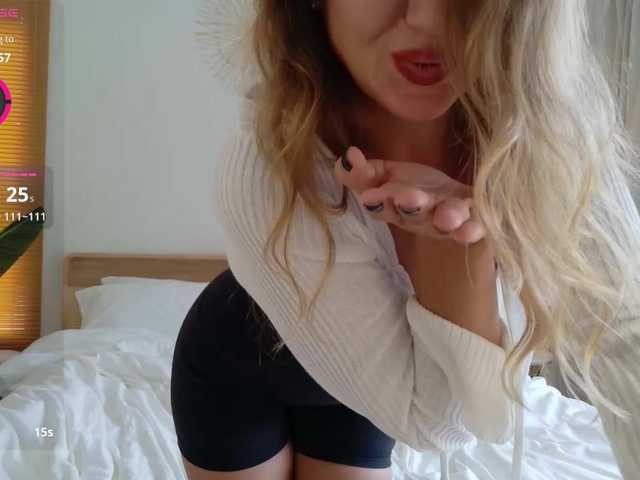 Montenegro8 live cam on BongaCams